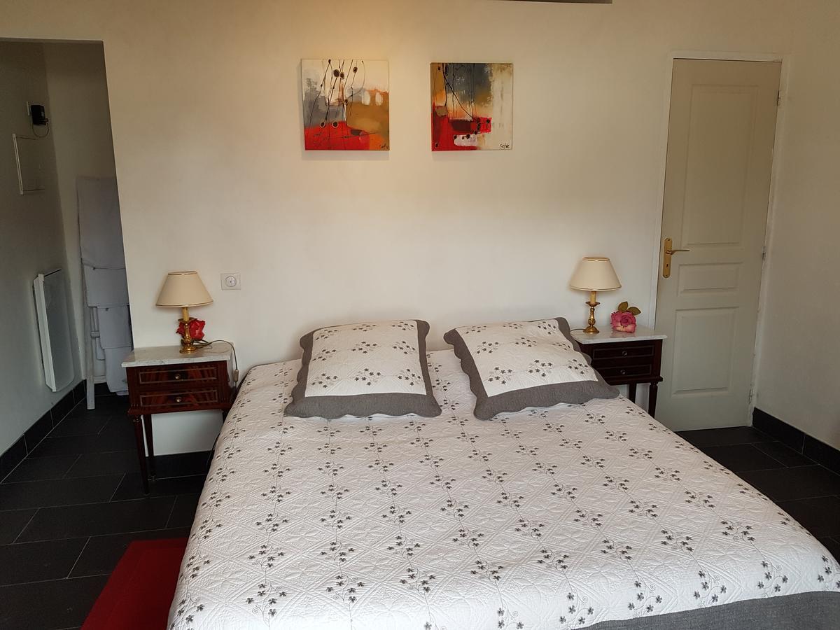 La Chancellerie Huismes Zimmer foto